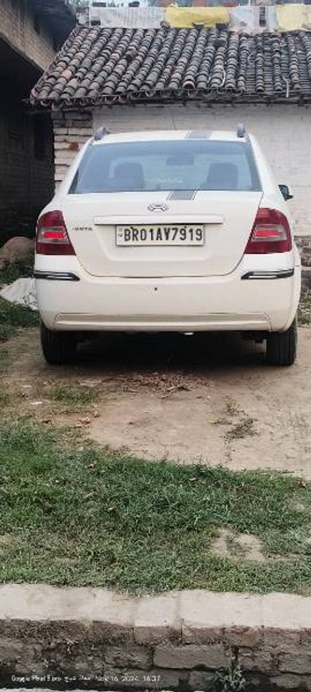 https://images10.gaadi.com/usedgaadi-sellcar/UsedCar/e500c718a/2c6c50a9-19d9-4555-96a0-c8ce7f712c1d.jpg?imwidth=6402