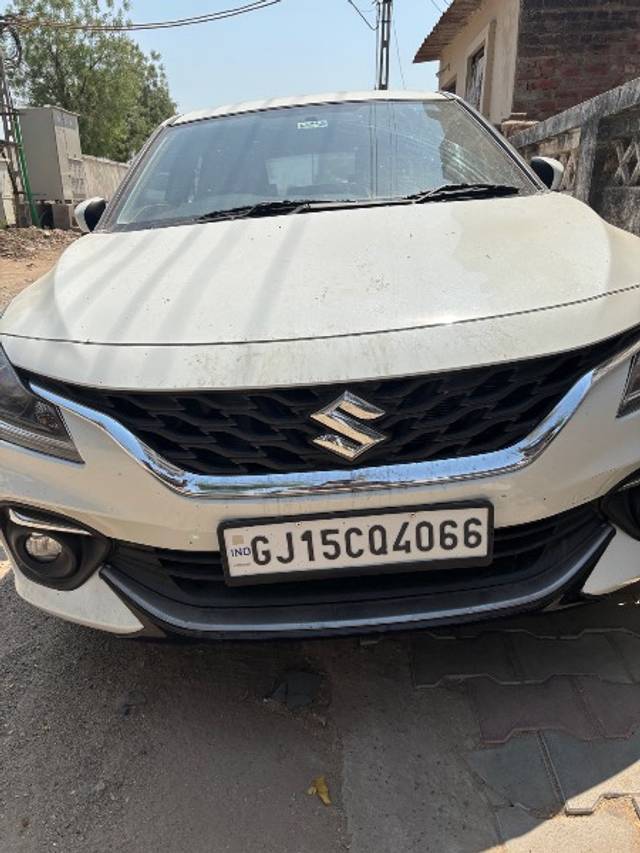 https://images10.gaadi.com/usedgaadi-sellcar/UsedCar/e500d386a/0063a342-d162-4f4f-9e50-3dbf51267a4d.jpeg?imwidth=6401