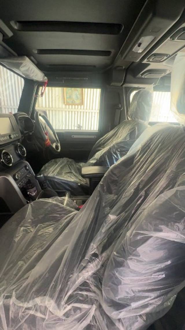 https://images10.gaadi.com/usedgaadi-sellcar/UsedCar/e500dd94a/403fd1c6-5be6-456e-a341-d42bd062ebdb.jpeg?imwidth=6401