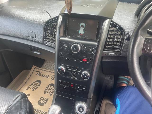 https://images10.gaadi.com/usedgaadi-sellcar/UsedCar/e500f309a/67b55ba1-889c-4bf3-b883-43cf16239fce.jpeg?imwidth=6402