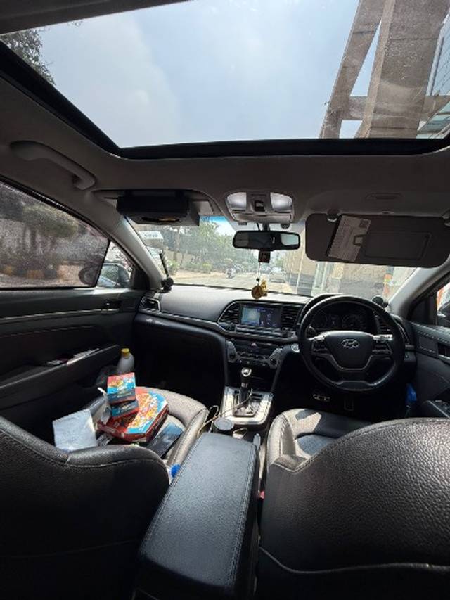 https://images10.gaadi.com/usedgaadi-sellcar/UsedCar/e501032ea/6823d7e5-0c76-4746-ad39-0b7526b716b5.jpeg?imwidth=6401