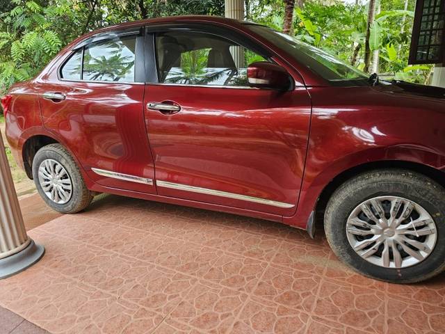 https://images10.gaadi.com/usedgaadi-sellcar/UsedCar/e50196caa/8afbd96f-9f45-4cb6-a425-822e87f0fad0.jpeg?imwidth=6401