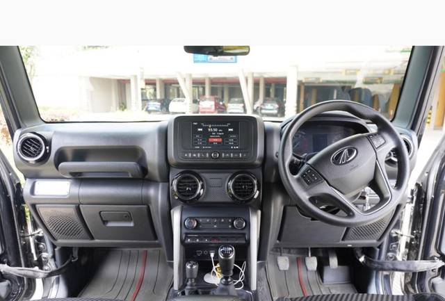 https://images10.gaadi.com/usedgaadi-sellcar/UsedCar/e502222ba/7ac79a5b-2e60-4fce-b35f-bcf950283d60.jpeg?imwidth=6401