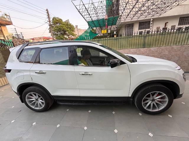 https://images10.gaadi.com/usedgaadi-sellcar/UsedCar/e5027a46a/77e50525-e074-4663-bae4-bf60c5dc2087.jpeg?imwidth=6402