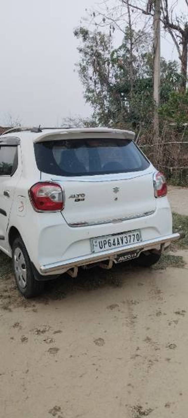 https://images10.gaadi.com/usedgaadi-sellcar/UsedCar/e502cc75a/70816b33-9fd8-43d0-a5dc-80fa6473148b.jpg?imwidth=6401