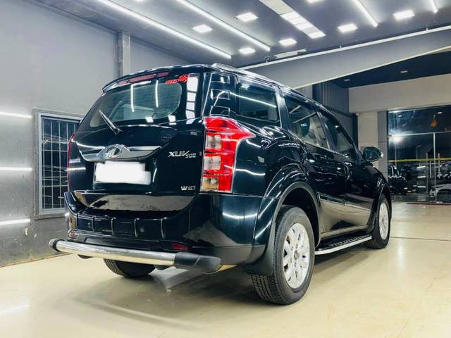 https://images10.gaadi.com/usedgaadi-sellcar/UsedCar/e5030381a/e90f5bca-0988-4a4b-801e-4002ceb15549.jpg?imwidth=6402