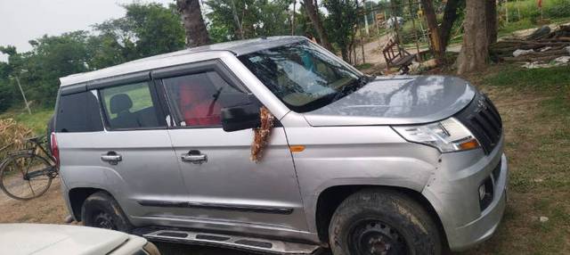 https://images10.gaadi.com/usedgaadi-sellcar/UsedCar/e5031c8fa/964a23dd-0b95-441b-b5bc-4f1092e3d4a3.jpg?imwidth=6400