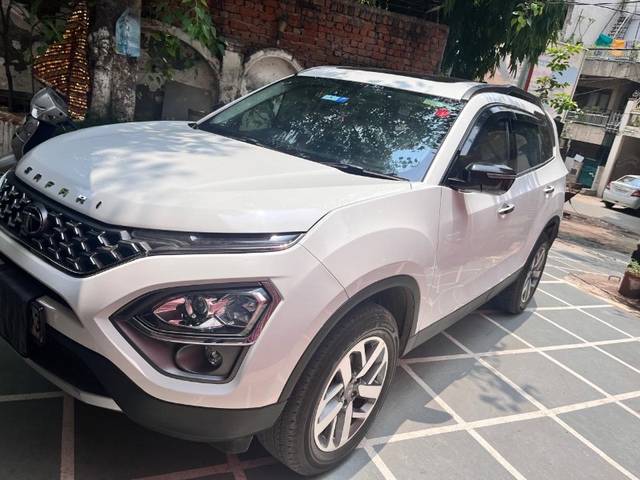 https://images10.gaadi.com/usedgaadi-sellcar/UsedCar/e5035455a/e753be80-0671-4808-99d3-bae7c16a887a.jpeg?imwidth=6401