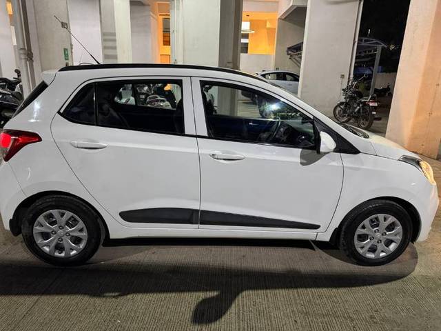 https://images10.gaadi.com/usedgaadi-sellcar/UsedCar/e5056bfba/9389d802-77eb-4aa3-a367-b43d436786bb.jpg?imwidth=6401