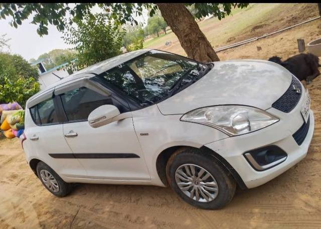 https://images10.gaadi.com/usedgaadi-sellcar/UsedCar/e5059144a/92591166-4fa6-4c74-92d9-203080c59b16.jpg?imwidth=6401