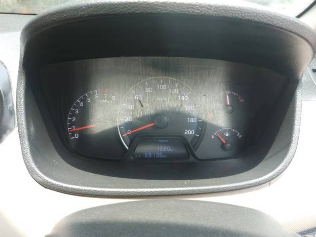 https://images10.gaadi.com/usedgaadi-sellcar/UsedCar/e505f0c8a/f5619d04-1ab4-4864-b128-9d835f742fe1.jpg?imwidth=6401