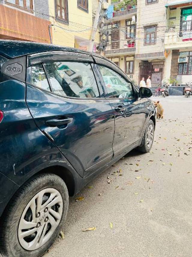 https://images10.gaadi.com/usedgaadi-sellcar/UsedCar/e5068d8ea/6079c4c5-ffd4-41c4-a2c7-e893f7ed654c.jpg?imwidth=6400
