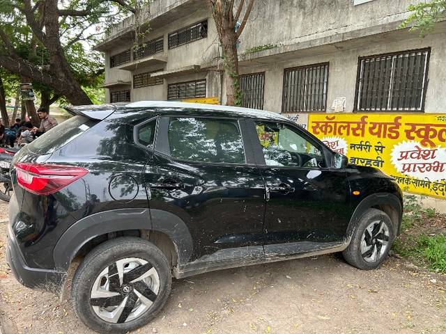https://images10.gaadi.com/usedgaadi-sellcar/UsedCar/e507a4d8a/f5dae070-8234-4ba0-839a-6373aea335ec.jpeg?imwidth=6400