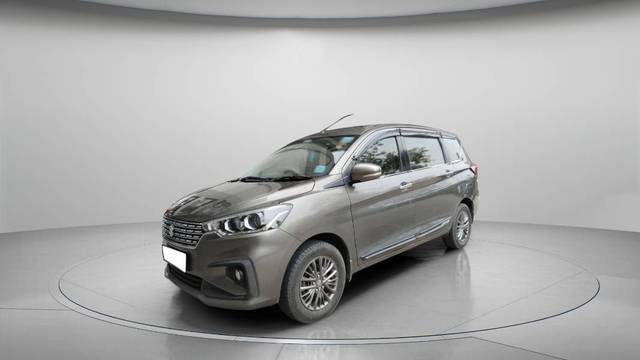 https://images10.gaadi.com/usedgaadi-sellcar/UsedCar/e50818eaa/862de26d-6071-4872-9eb6-2726d4f12d47.jpg?imwidth=6400