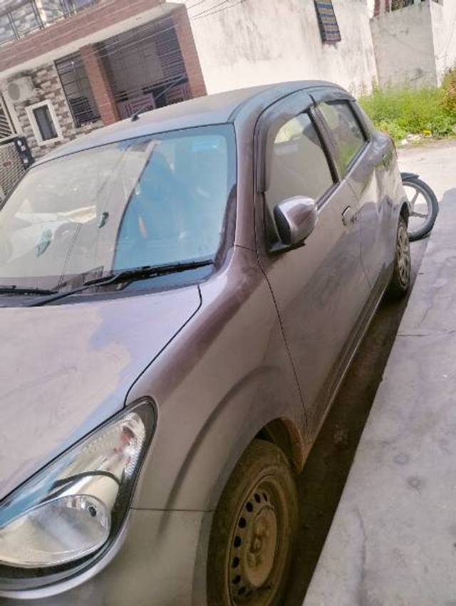 https://images10.gaadi.com/usedgaadi-sellcar/UsedCar/e50875dea/e98d6cf7-530c-4658-bc0f-89a2430a823d.jpg?imwidth=6402