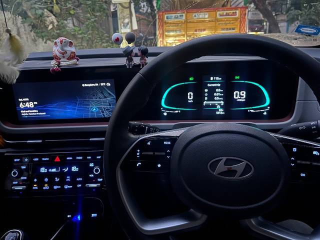 https://images10.gaadi.com/usedgaadi-sellcar/UsedCar/e5095045a/107bdd77-9637-48d7-a7a3-bcae1e9a4943.jpeg?imwidth=6402