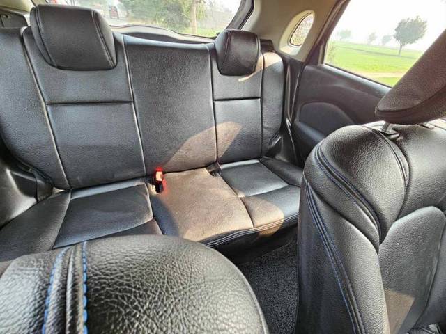 https://images10.gaadi.com/usedgaadi-sellcar/UsedCar/e509b93da/66f45a02-b232-4fa7-a8c1-67172e3c403f.jpeg?imwidth=6402