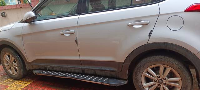 https://images10.gaadi.com/usedgaadi-sellcar/UsedCar/e509ec55a/fd5d1690-0c4e-406f-881c-dfcbb3727b4e.jpg?imwidth=6402