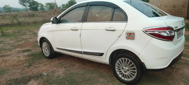 https://images10.gaadi.com/usedgaadi-sellcar/UsedCar/e50b936ba/41dc048f-c3cf-484f-a59b-697291a5a0a3.jpg?imwidth=6402
