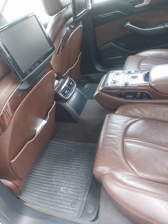 https://images10.gaadi.com/usedgaadi-sellcar/UsedCar/e50ca38ca/16d679e1-984c-425a-9ff4-c496ed505430.jpg?imwidth=6402