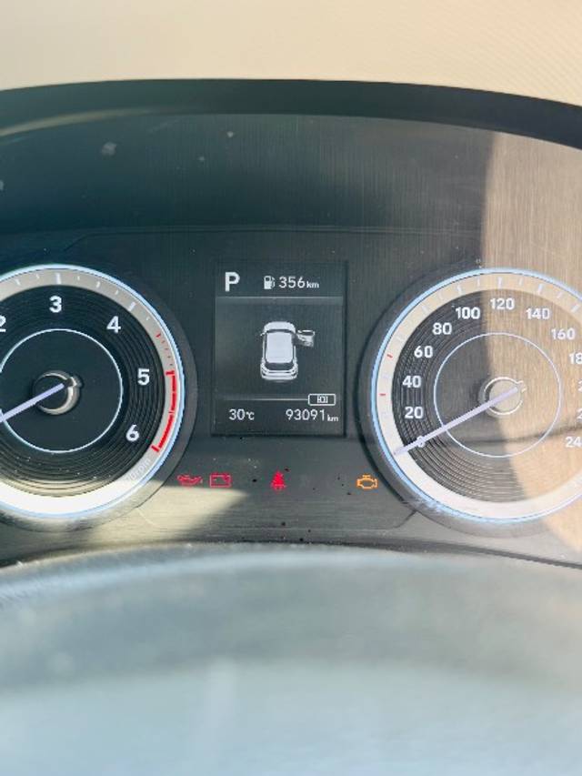 https://images10.gaadi.com/usedgaadi-sellcar/UsedCar/e50ce780a/96c27ef2-10ef-42b7-8af7-afe846024755.jpg?imwidth=6401