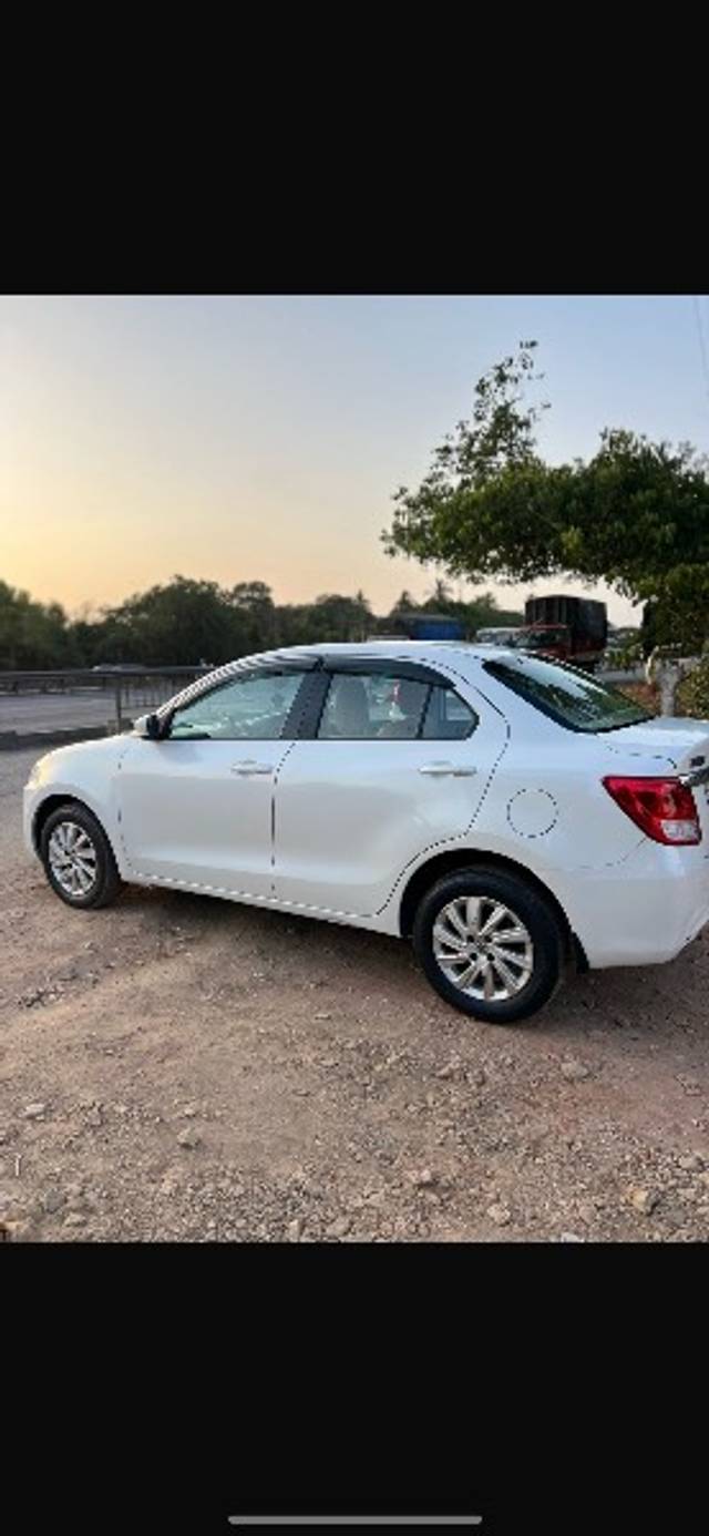 https://images10.gaadi.com/usedgaadi-sellcar/UsedCar/e50cf94fa/f70c51cc-6bb7-4f15-9b82-a77e85cae2b4.png?imwidth=6400