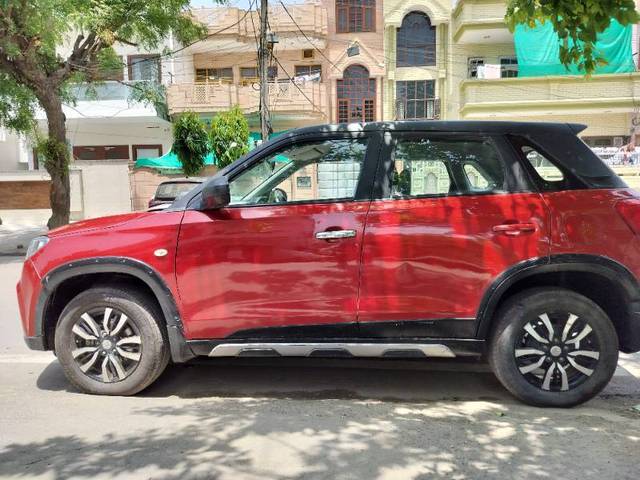 https://images10.gaadi.com/usedgaadi-sellcar/UsedCar/e50d5d64a/b3c1064f-7008-45b6-bde6-0ddcada4c2f1.jpg?imwidth=6402