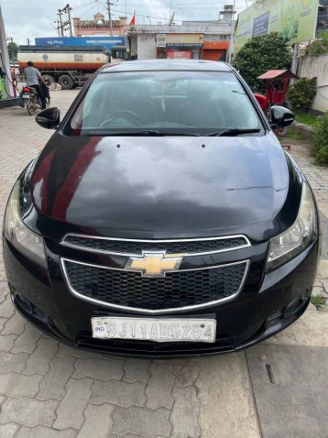 https://images10.gaadi.com/usedgaadi-sellcar/UsedCar/e50d9bdda/c5ed7114-2766-4bfe-9edf-79f84b0387ed.jpg?imwidth=6400