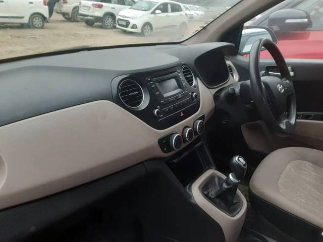 https://images10.gaadi.com/usedgaadi-sellcar/UsedCar/e50dba2da/6dd220ff-8e96-4745-a386-6fd35deb238e.jpg?imwidth=6402