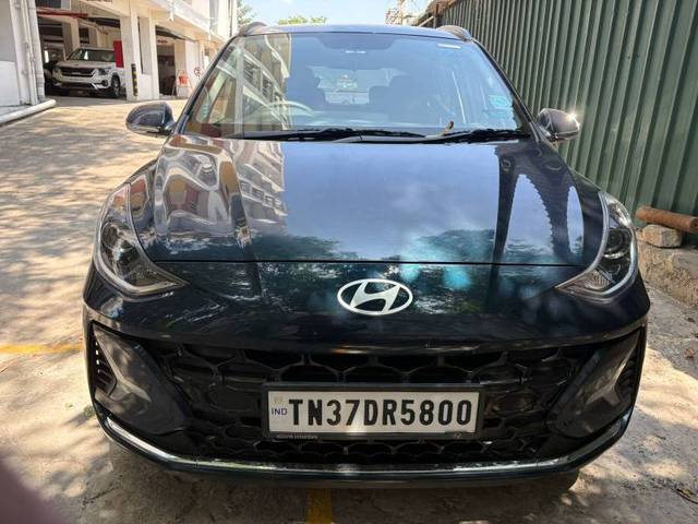 https://images10.gaadi.com/usedgaadi-sellcar/UsedCar/e50ef5a7a/68ae635b-fb72-4f1a-a649-562e6bdccbb3.jpg?imwidth=6400