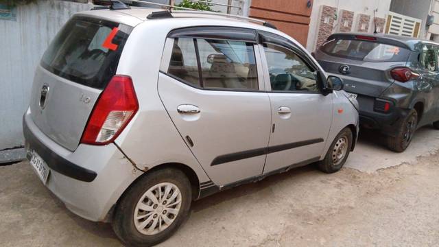 https://images10.gaadi.com/usedgaadi-sellcar/UsedCar/e50f2122a/f105c0ce-58de-401f-933d-a146c3bbbde5.jpeg?imwidth=6400