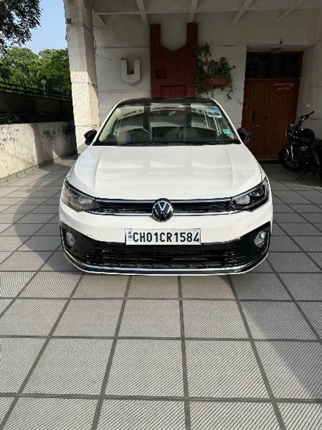 https://images10.gaadi.com/usedgaadi-sellcar/UsedCar/e50f9bb1a/15a684f3-704a-4956-b581-f3b458f4814a.jpeg?imwidth=6400