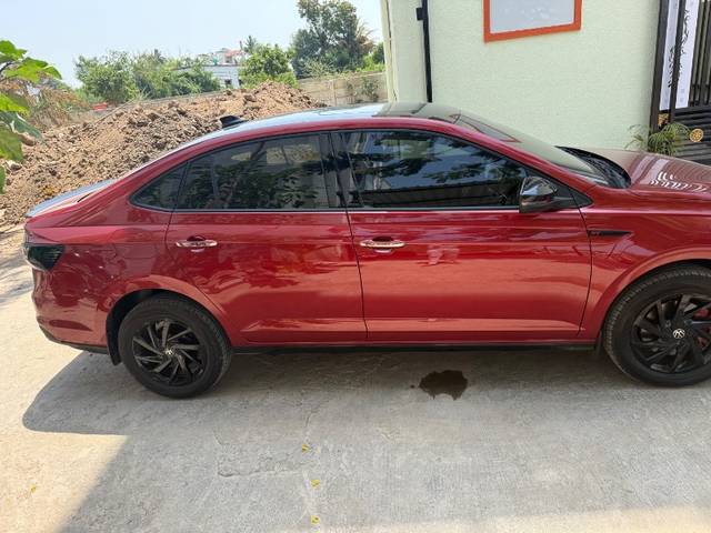 https://images10.gaadi.com/usedgaadi-sellcar/UsedCar/e50ff79ca/7c8c7fea-c570-433f-b763-e67c59034b58.jpeg?imwidth=6401