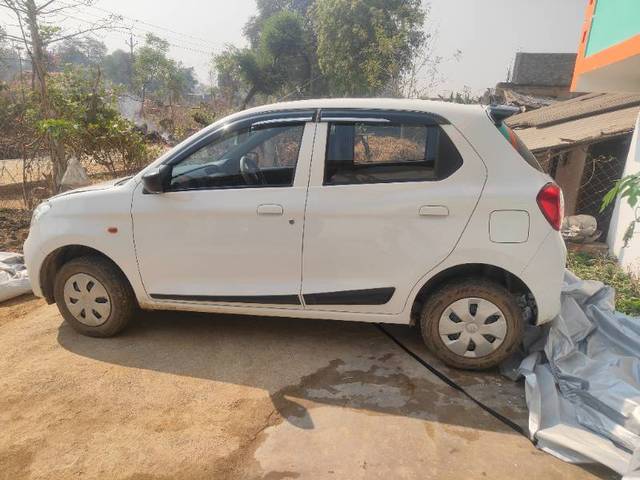 https://images10.gaadi.com/usedgaadi-sellcar/UsedCar/e5106bb6a/2614d912-b68d-4411-a90f-42a0093c31dc.jpg?imwidth=6401
