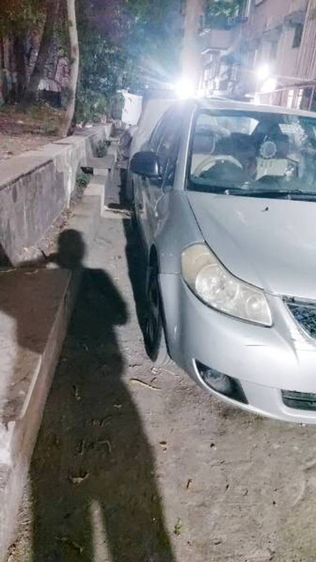 https://images10.gaadi.com/usedgaadi-sellcar/UsedCar/e510c09aa/f266aa7a-59f8-4c9d-b058-b5c1fbe7fd6c.jpeg?imwidth=6401