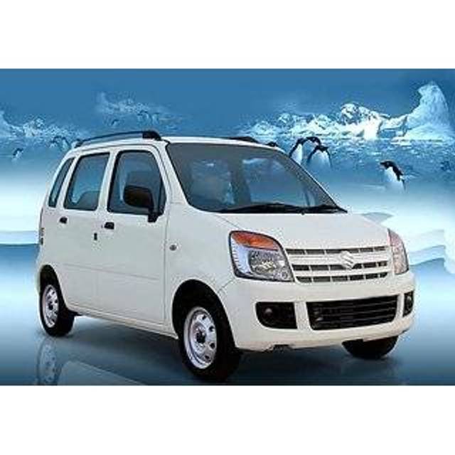 https://images10.gaadi.com/usedgaadi-sellcar/UsedCar/e510cb69a/22f45cbd-2087-4d88-ba25-77836b7fea3b.jpg?imwidth=6400