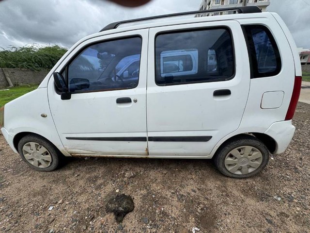 https://images10.gaadi.com/usedgaadi-sellcar/UsedCar/e510cb69a/7db9c788-b105-42f1-834c-ff5b109e4408.jpeg?imwidth=6402