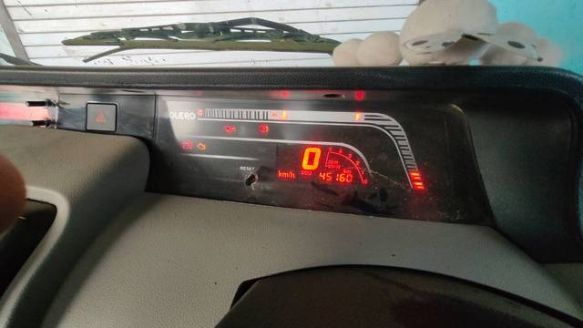 https://images10.gaadi.com/usedgaadi-sellcar/UsedCar/e510ead0a/d27a361f-c358-43d2-96b6-8ba037d3b37d.jpg?imwidth=6401
