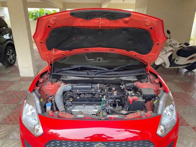 https://images10.gaadi.com/usedgaadi-sellcar/UsedCar/e511aa8ca/83d5fd11-856c-44ad-81db-329413b8a4bd.jpg?imwidth=6402