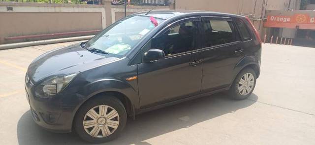 https://images10.gaadi.com/usedgaadi-sellcar/UsedCar/e511b7fca/0e0394c8-edcf-49fa-b139-72158d5d1c44.jpeg?imwidth=6402