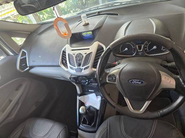 https://images10.gaadi.com/usedgaadi-sellcar/UsedCar/e512a852a/7cc9b018-a51b-4912-9883-5356adabb52e.jpeg?imwidth=6402