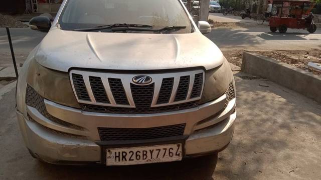 https://images10.gaadi.com/usedgaadi-sellcar/UsedCar/e51351b7a/8a192c79-a94a-4801-bff7-8249d88e1d6a.jpg?imwidth=6400