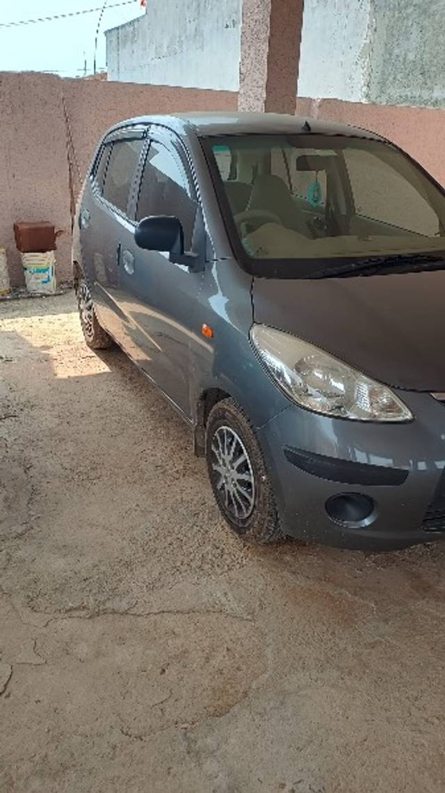 https://images10.gaadi.com/usedgaadi-sellcar/UsedCar/e513ce89a/b4c9b0af-23a1-4252-b67e-55912ac25767.jpeg?imwidth=6400