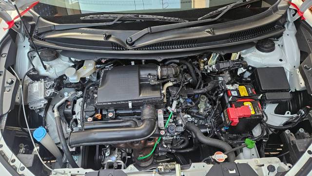 https://images10.gaadi.com/usedgaadi-sellcar/UsedCar/e514b25ba/8b03f1cf-04bd-4925-b898-89dab66f3d4d.jpg?imwidth=6402
