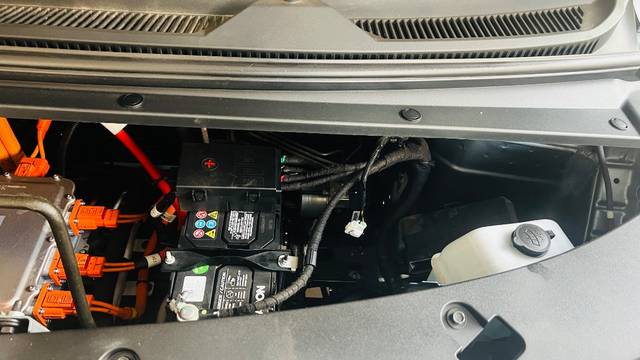 https://images10.gaadi.com/usedgaadi-sellcar/UsedCar/e514c72da/2645e9eb-a756-4ee3-ba9a-740acdf76106.jpeg?imwidth=6400