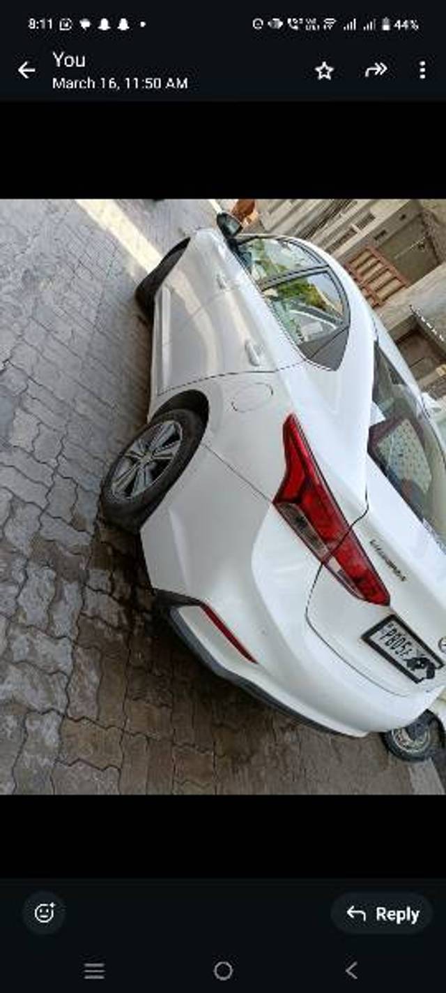 https://images10.gaadi.com/usedgaadi-sellcar/UsedCar/e5159630a/f1a675e8-61f6-4276-ab5e-61de42f948a3.jpg?imwidth=6402