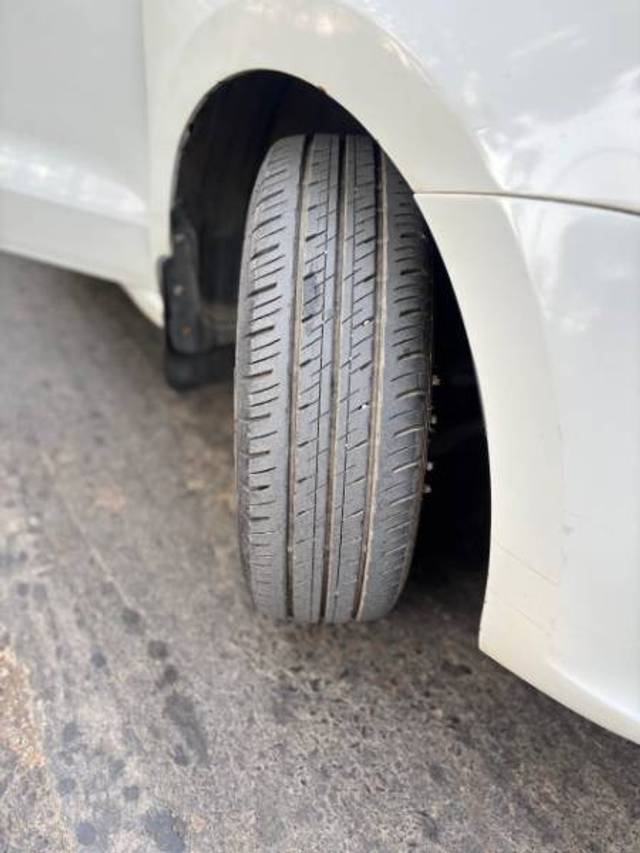 https://images10.gaadi.com/usedgaadi-sellcar/UsedCar/e516b8f9a/d18d0855-2f66-4989-82d3-cf5b72550573.jpg?imwidth=6400