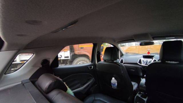 https://images10.gaadi.com/usedgaadi-sellcar/UsedCar/e5180ca3a/ce23b260-e4a6-4927-a499-420b308bf45d.jpg?imwidth=6402