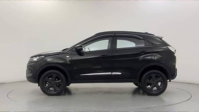 https://images10.gaadi.com/usedgaadi-sellcar/UsedCar/e5185e2da/39efc2c2-05c1-4065-92a5-645417c63178.jpg?imwidth=6402