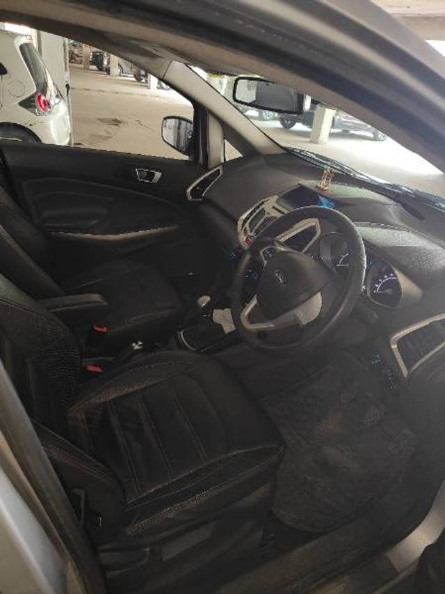 https://images10.gaadi.com/usedgaadi-sellcar/UsedCar/e51919eca/e4593dd0-b789-4ec2-a423-85e27651e99b.jpg?imwidth=6402